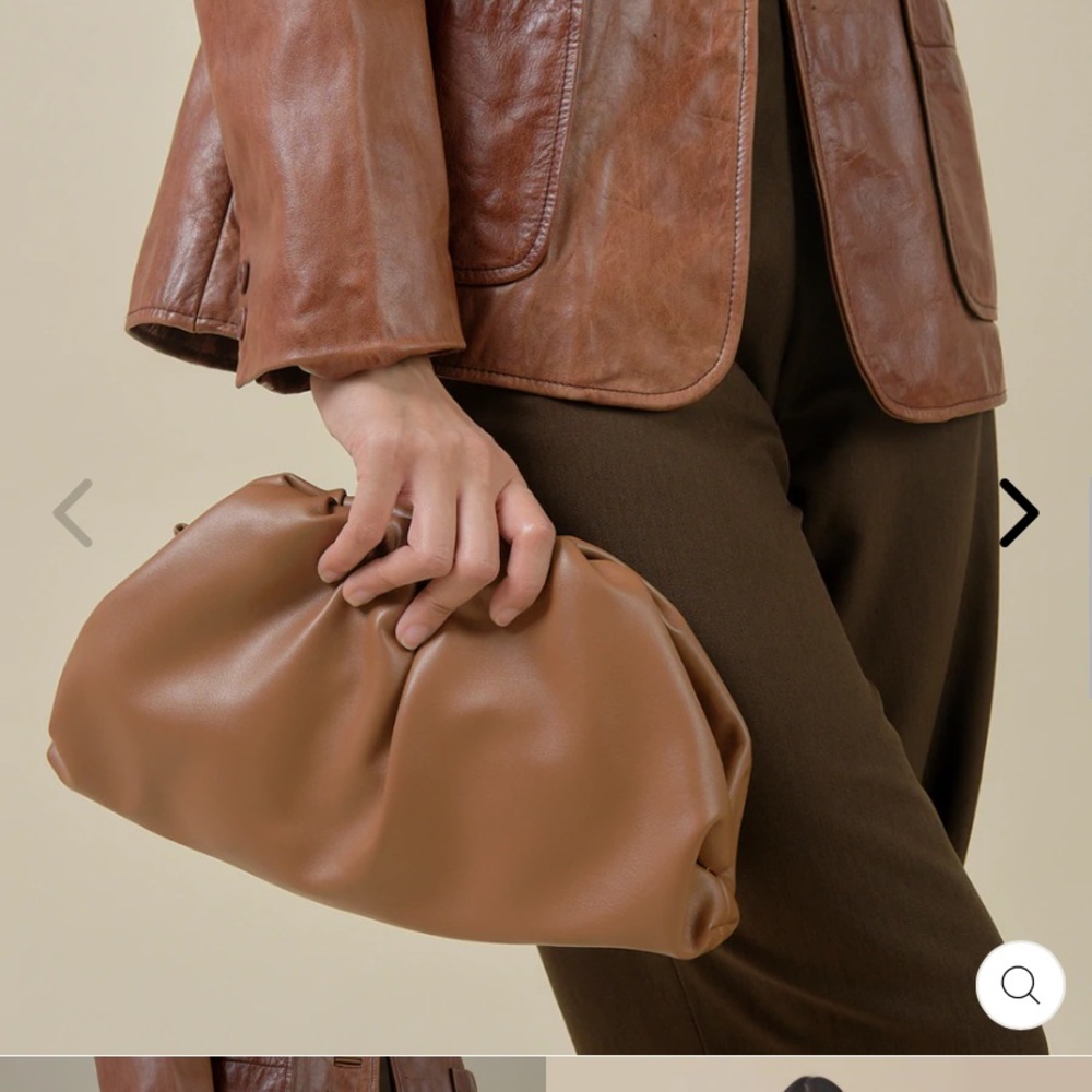 Burten Hyde Esme Bag // Bottega Veneta Dupe